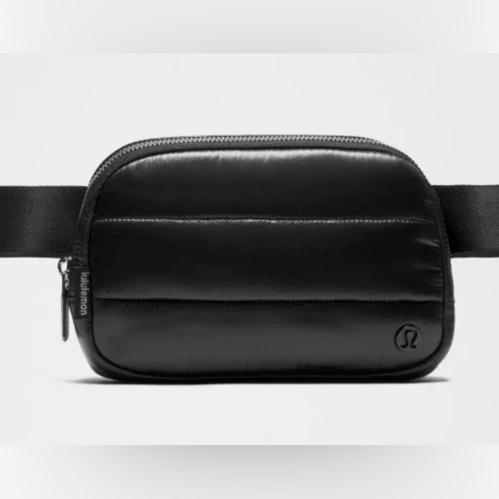NWT Lululemon Black Wunder Puff Shine Everywhere Belt Bag 1L